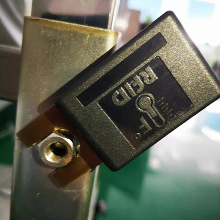 Braiteoir RFID ardteochta